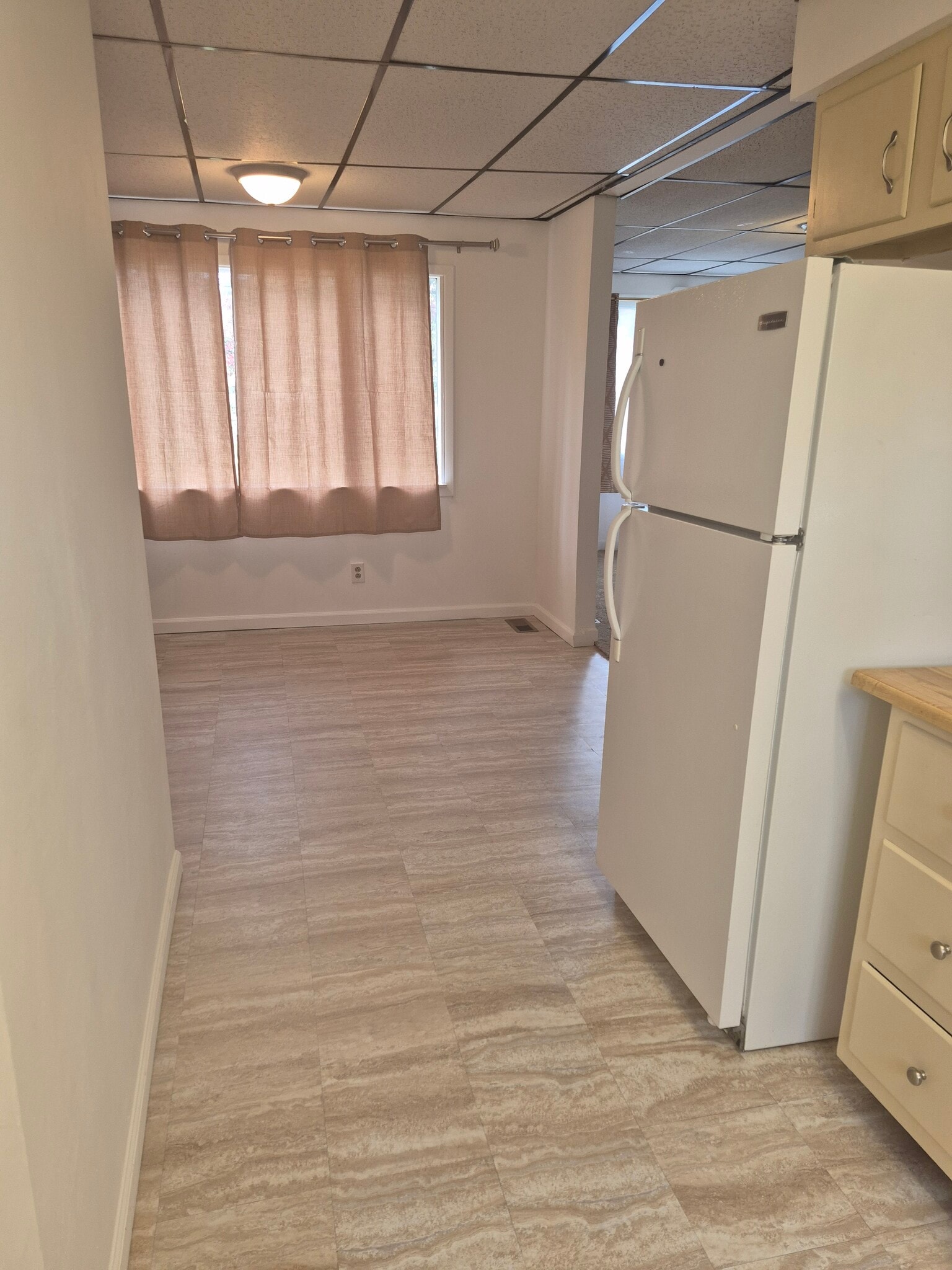 Kitchen looking into dining room - 501 Beatty Rd