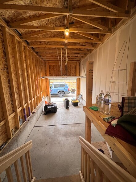 Building Photo - 775 Great Plains Ave