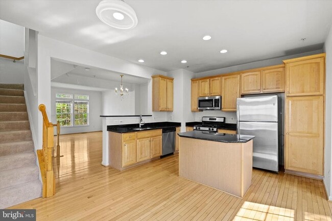 Building Photo - 3567 Ellery Cir