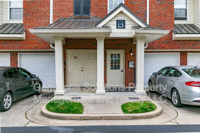 Building Photo - 3201 Aspen Grove Dr