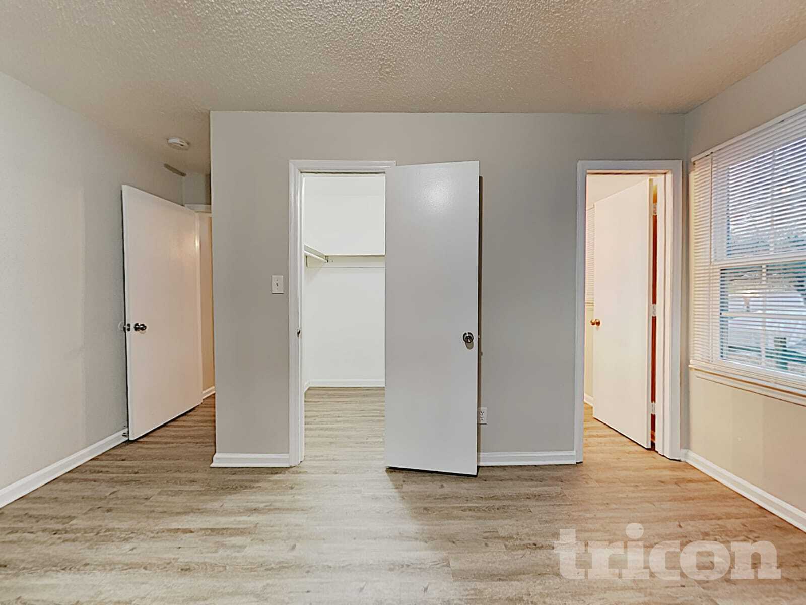 Building Photo - 9223 Shackleford Terrace