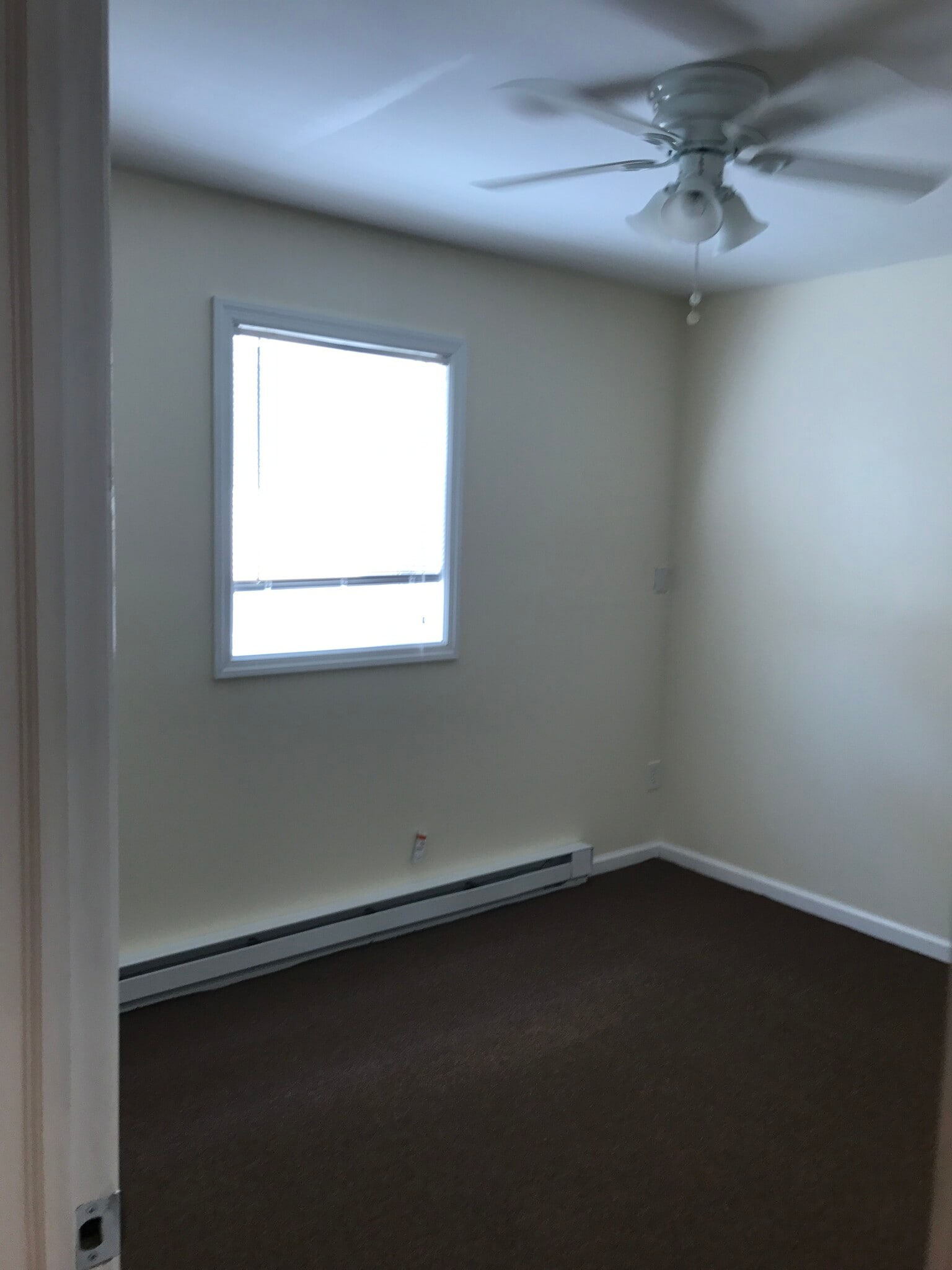 Building Photo - 188 Balcom Ave