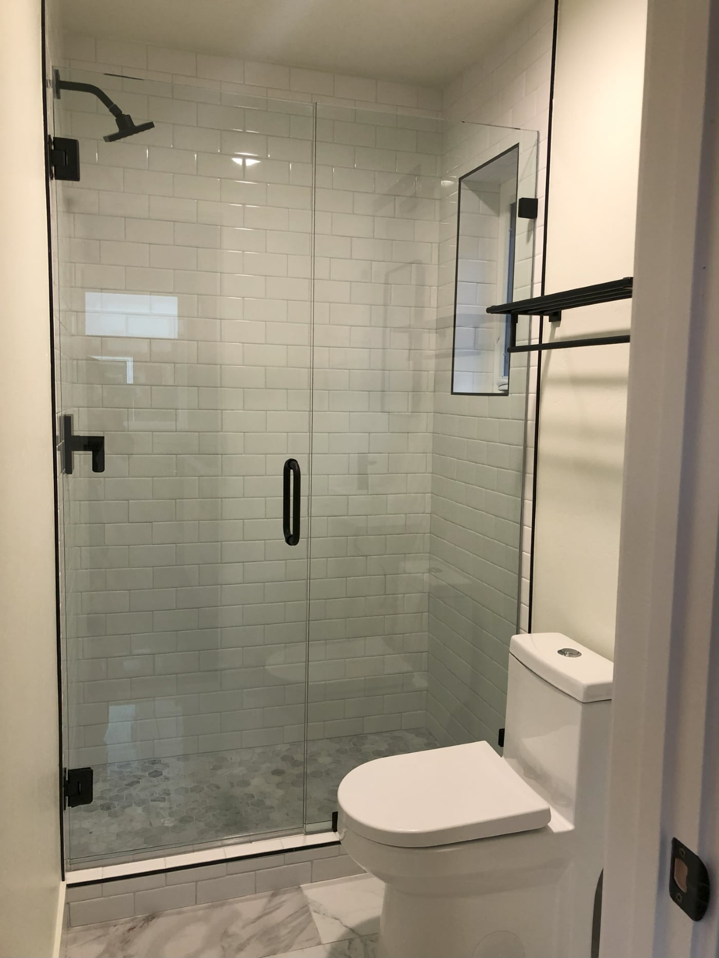 Building Photo - 219 Rosemary Ln