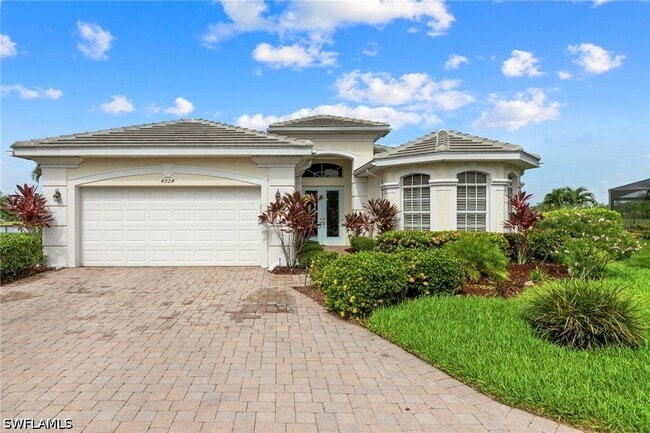 Building Photo - 4924 Sedgewood Ln