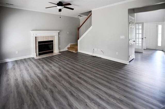 Building Photo - 105 Knotting Pl