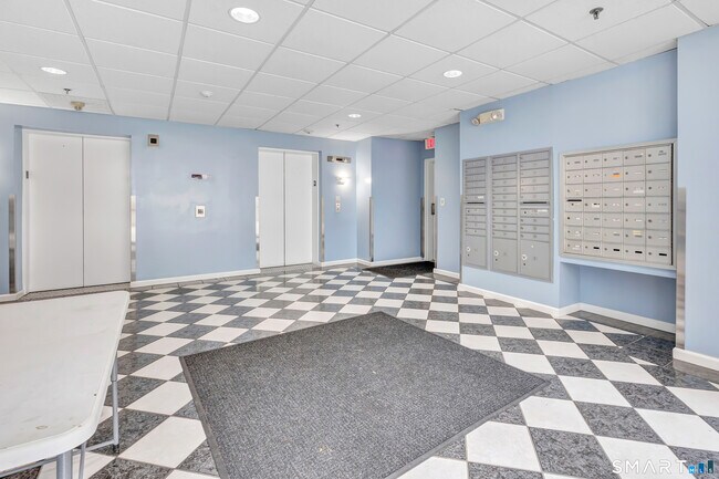 Building Photo - 2660 North Ave