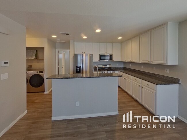 Building Photo - 7752 Petite Pillar Ct