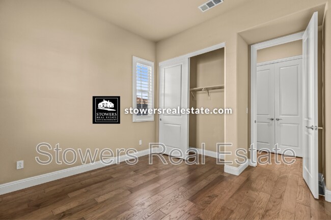 Building Photo - 1642 Pinot Pl