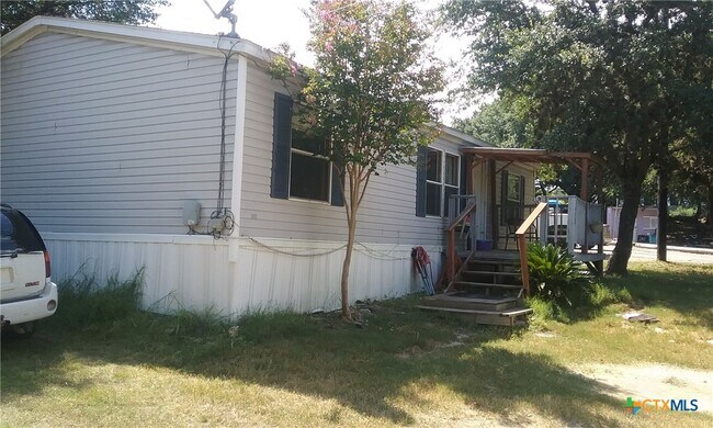 Building Photo - 1430 Willow Dr