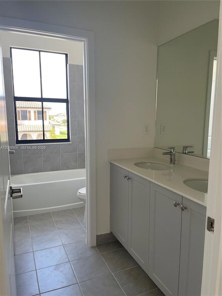 Building Photo - 5496 Agostino Way