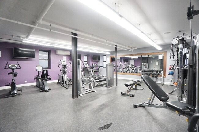 Building Photo - 235 W 146th St