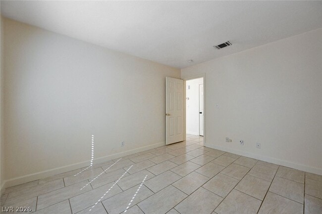 Building Photo - 267 Bluefield Ln