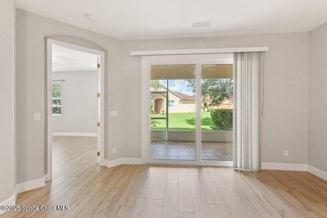 Building Photo - 5720 Claiborne St