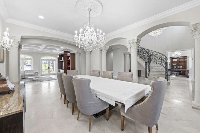Building Photo - 510 San Marco Dr