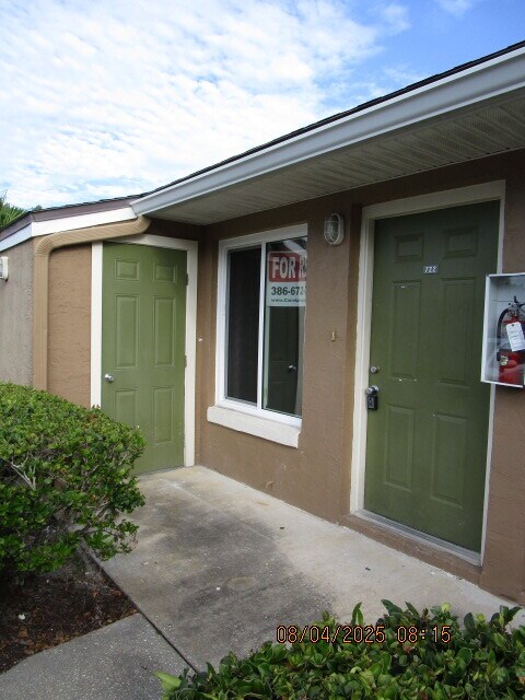 Primary Photo - 722 Northern Rd