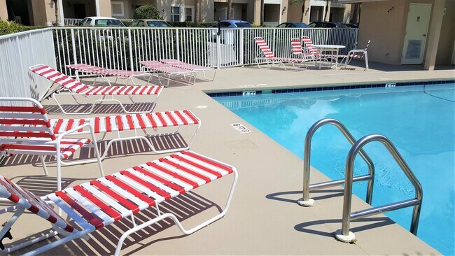 Building Photo - 9926 Perfect Dr