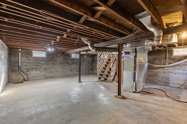 Building Photo - 963 Collier Pl