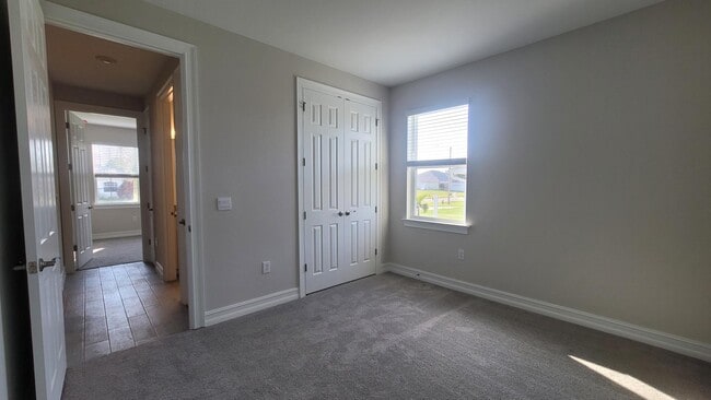 Building Photo - 3930 SW 16th Pl