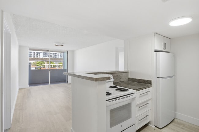 Building Photo - 1010 NW 11th St