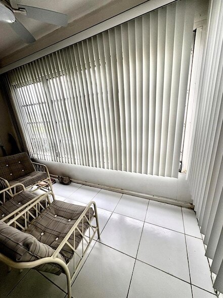 Building Photo - 98 Stratford H