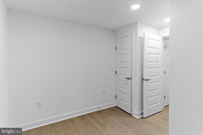 Building Photo - 2156 N 9th St
