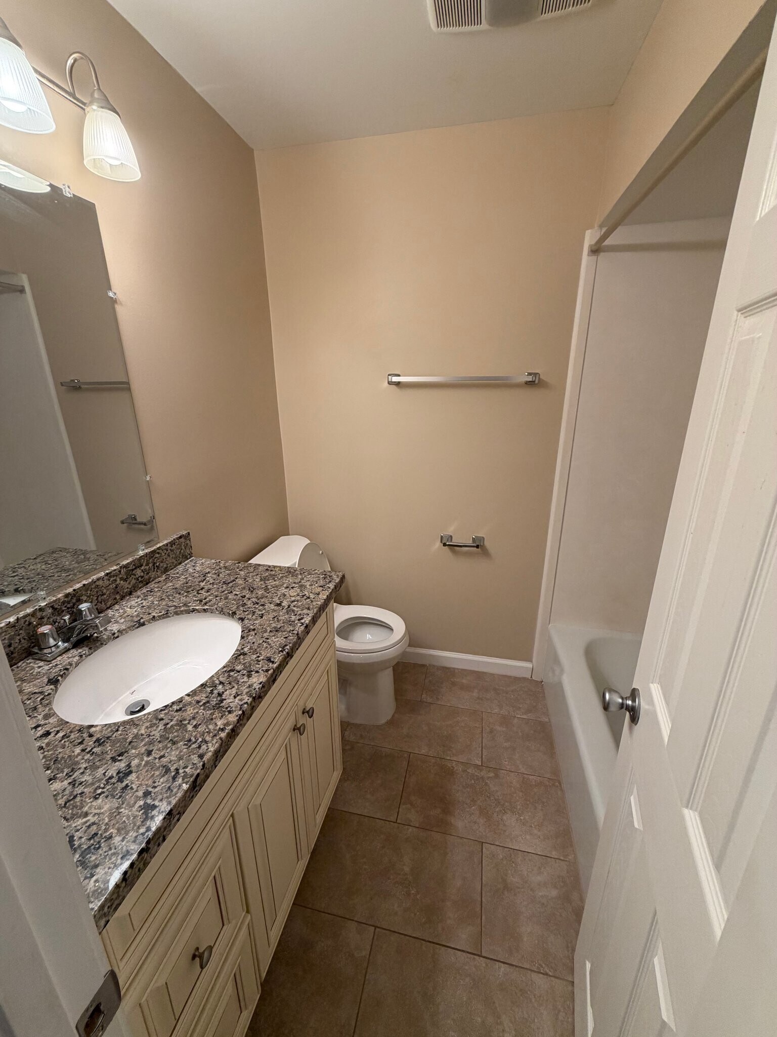 Building Photo - 4832 Finch St