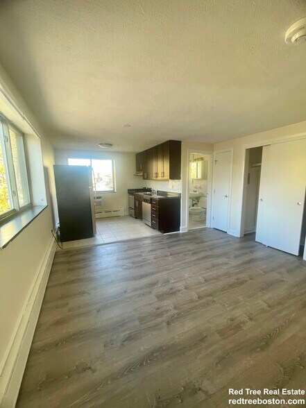 Building Photo - 15 Chester St