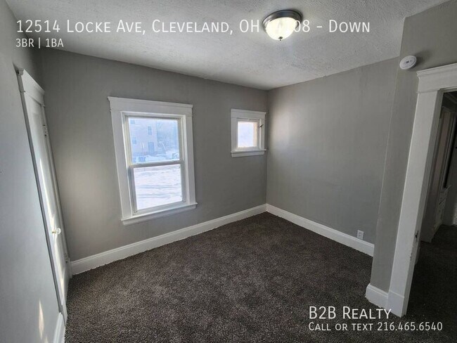 Building Photo - 12514 Locke Ave