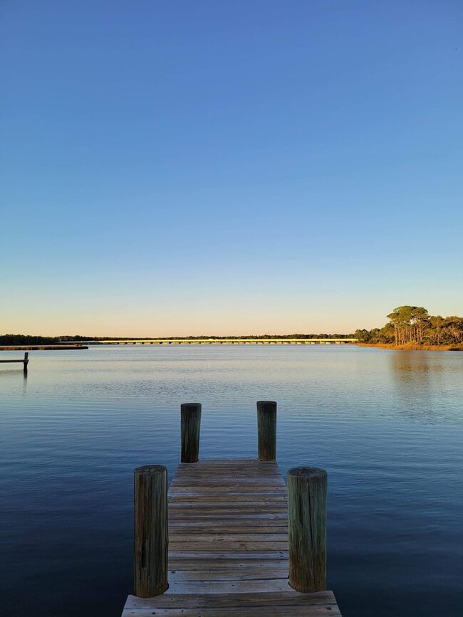 Building Photo - 23223 Front Beach Rd