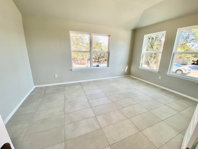 Building Photo - 3702 Austin Cove