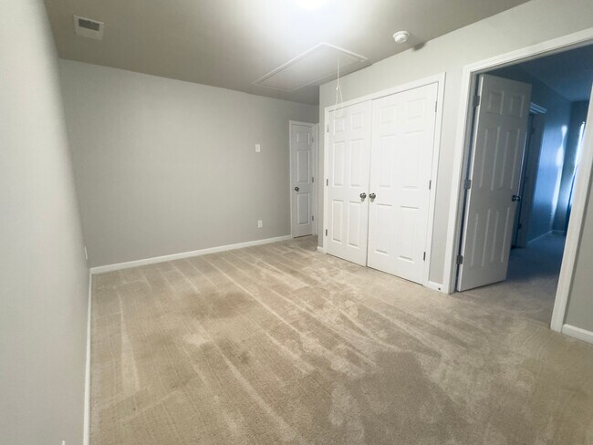 Building Photo - 234 Highland View Dr