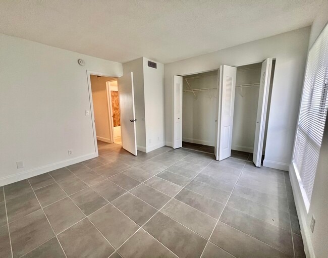 Building Photo - 1500 N Congress Ave