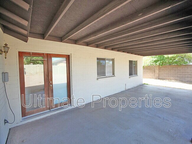 Building Photo - 16022 N 30th Ave