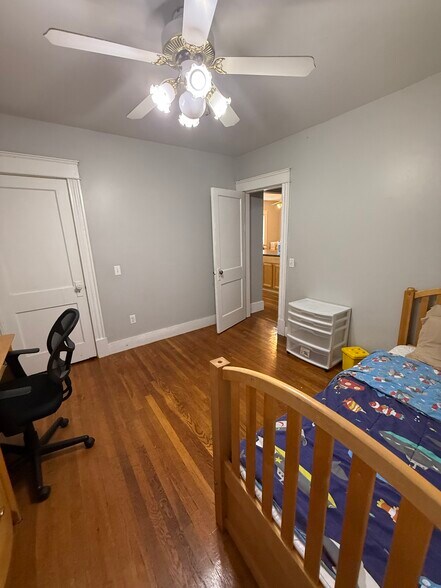 Building Photo - 33 Purvis St