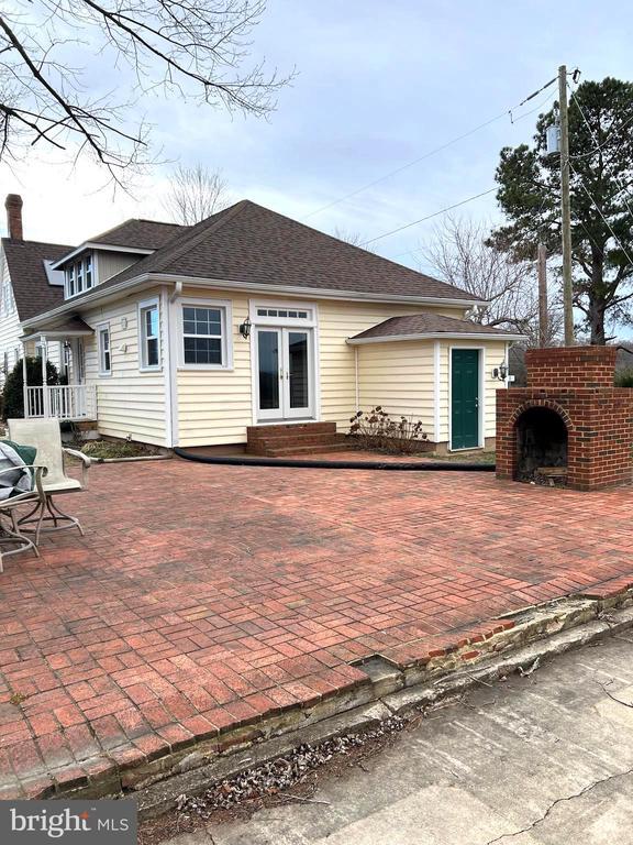 Building Photo - 7617 Old Plank Rd