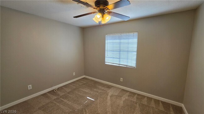 Building Photo - 112 Menta Ct