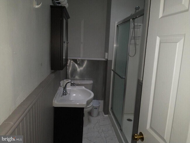 Building Photo - 6515 Germantown Ave