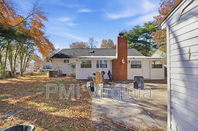 Building Photo - 308 Winchester Dr