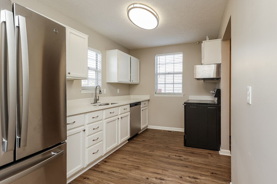 Building Photo - 104 River Bend Rd