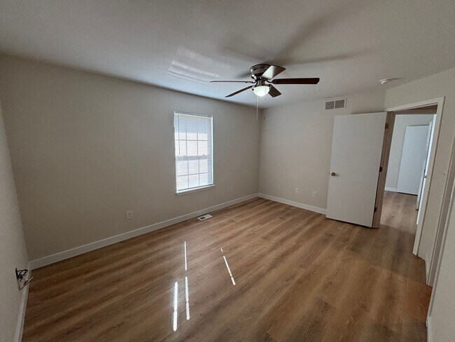 Building Photo - 1512-1514 Citadel Dr.