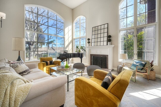 Building Photo - 1856 Sienna Canyon Dr