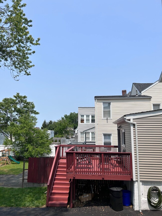 Building Photo - 42 Ella St