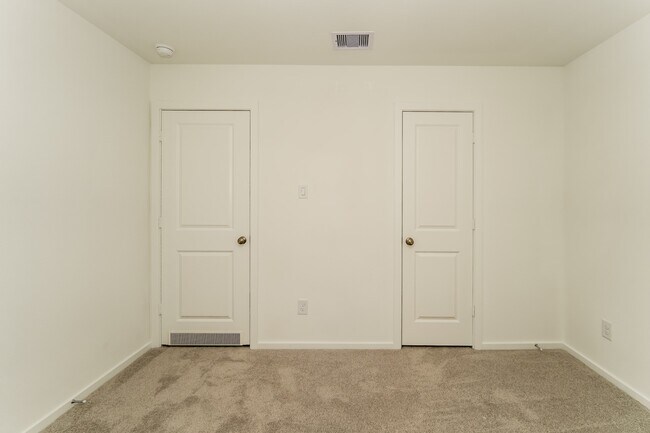 Building Photo - 10821 Bird Of Paradise Ln