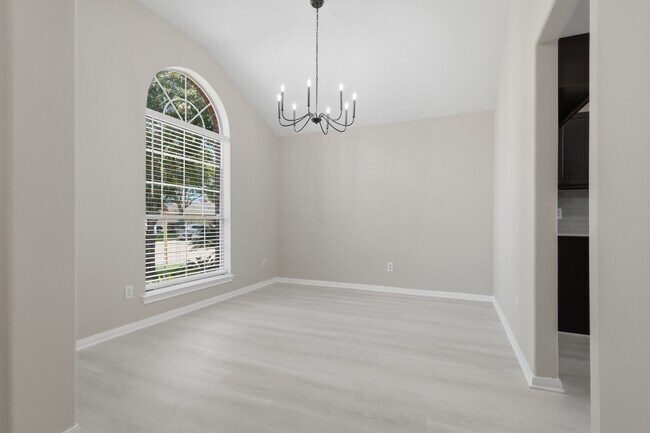 Building Photo - 17003 Analisa Cir