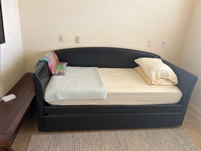 Building Photo - 58 Ocean St