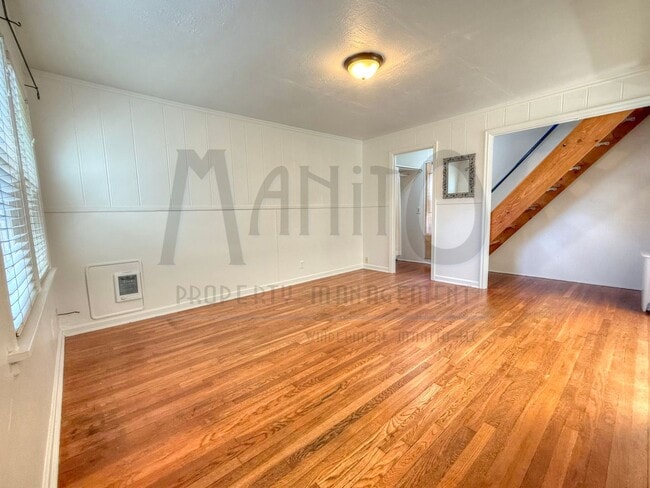 Building Photo - Browne's Addition Loft-Style Studio