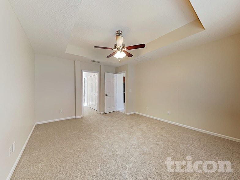 Building Photo - 11073 Arrowbrook Ln