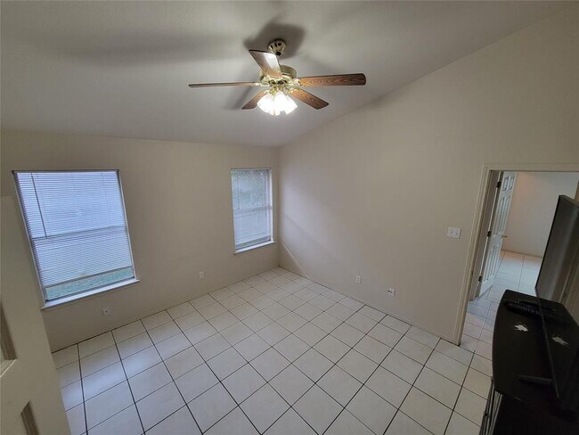 Building Photo - 17745 Loch Linnhe Loop