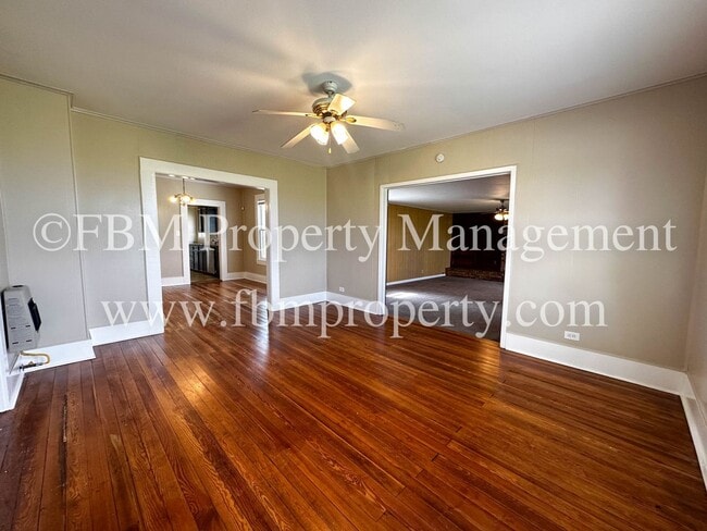 Building Photo - 3701 Emhouse Rd