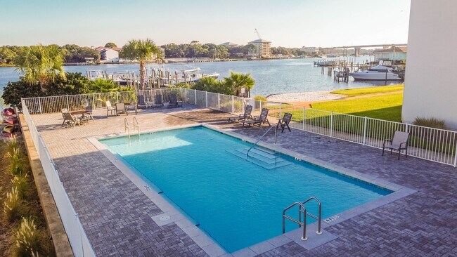 Building Photo - 340 Bluefish Dr